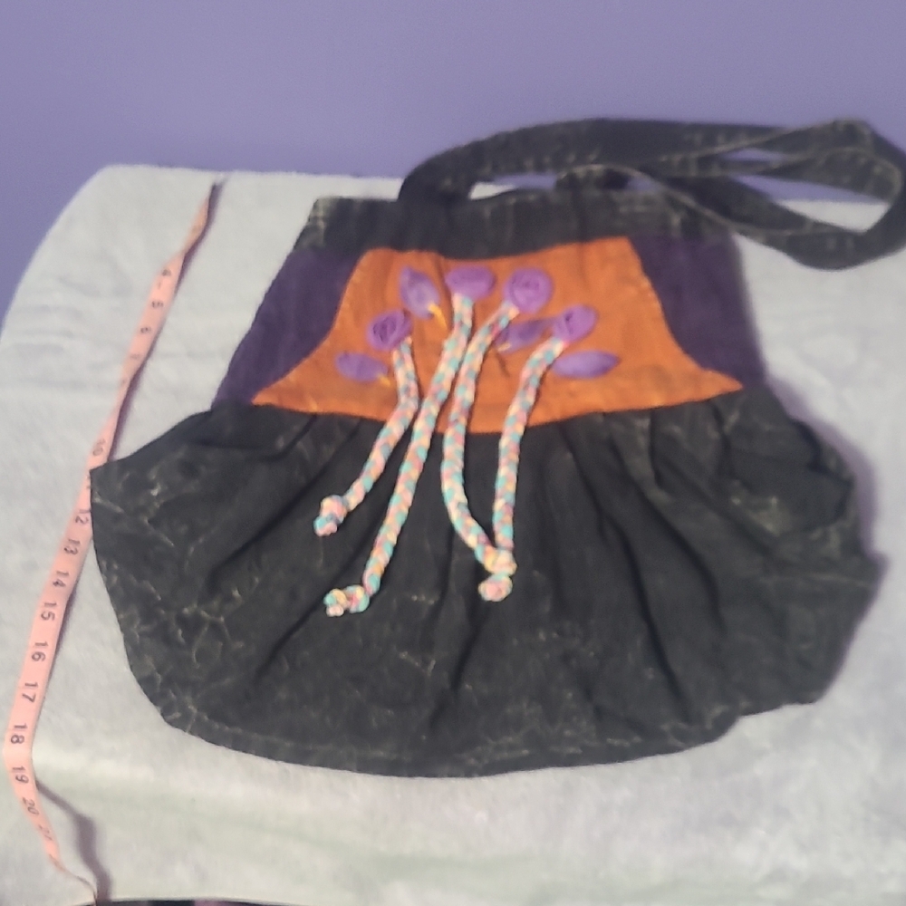 Stylish Black and Orange Shoulder Bag
